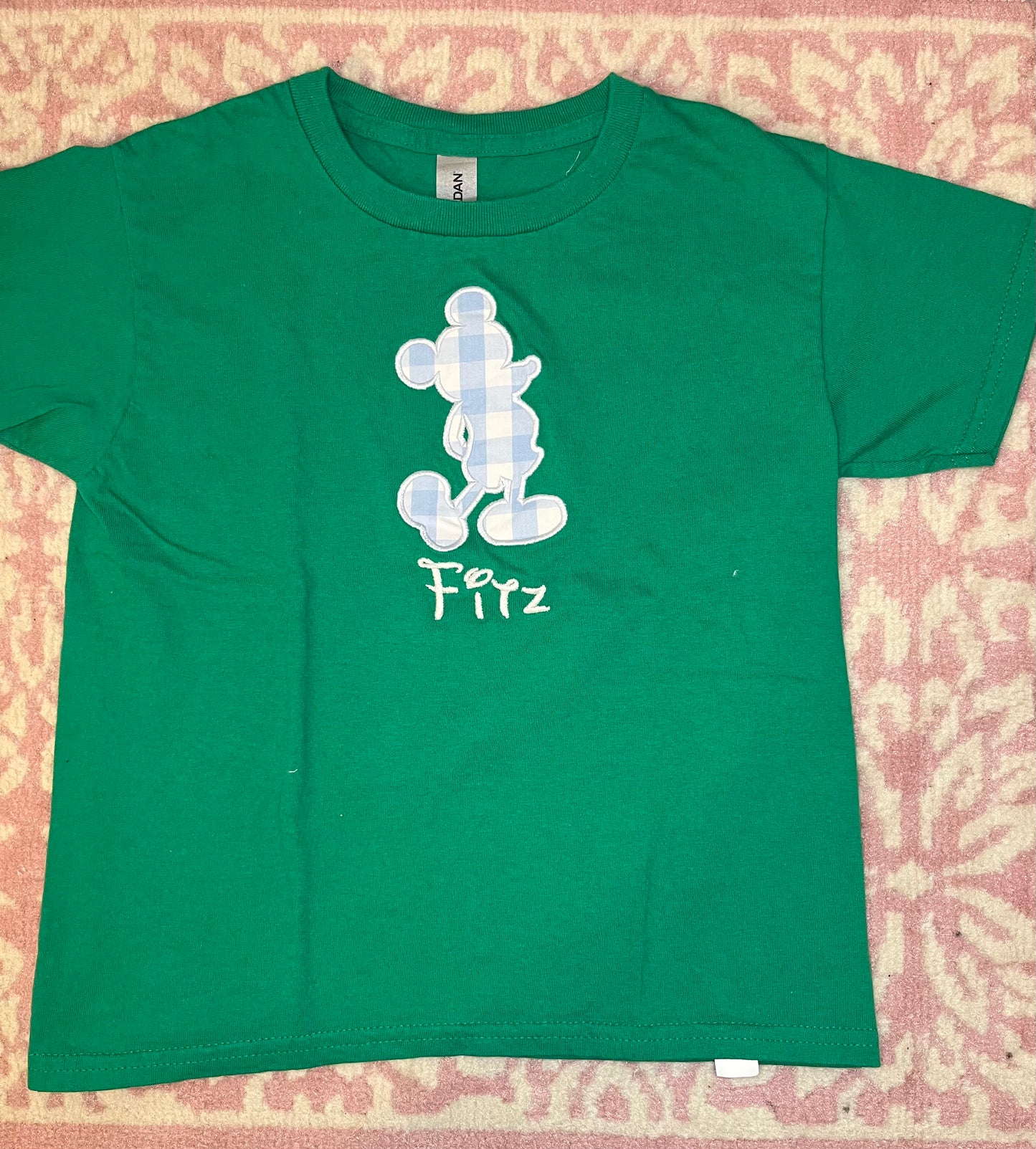 XS Gildan Custom Fitz Shirt