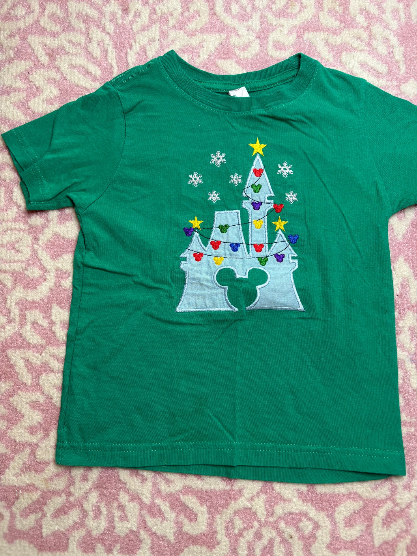3 Christmas in Disney Appliqué Tee