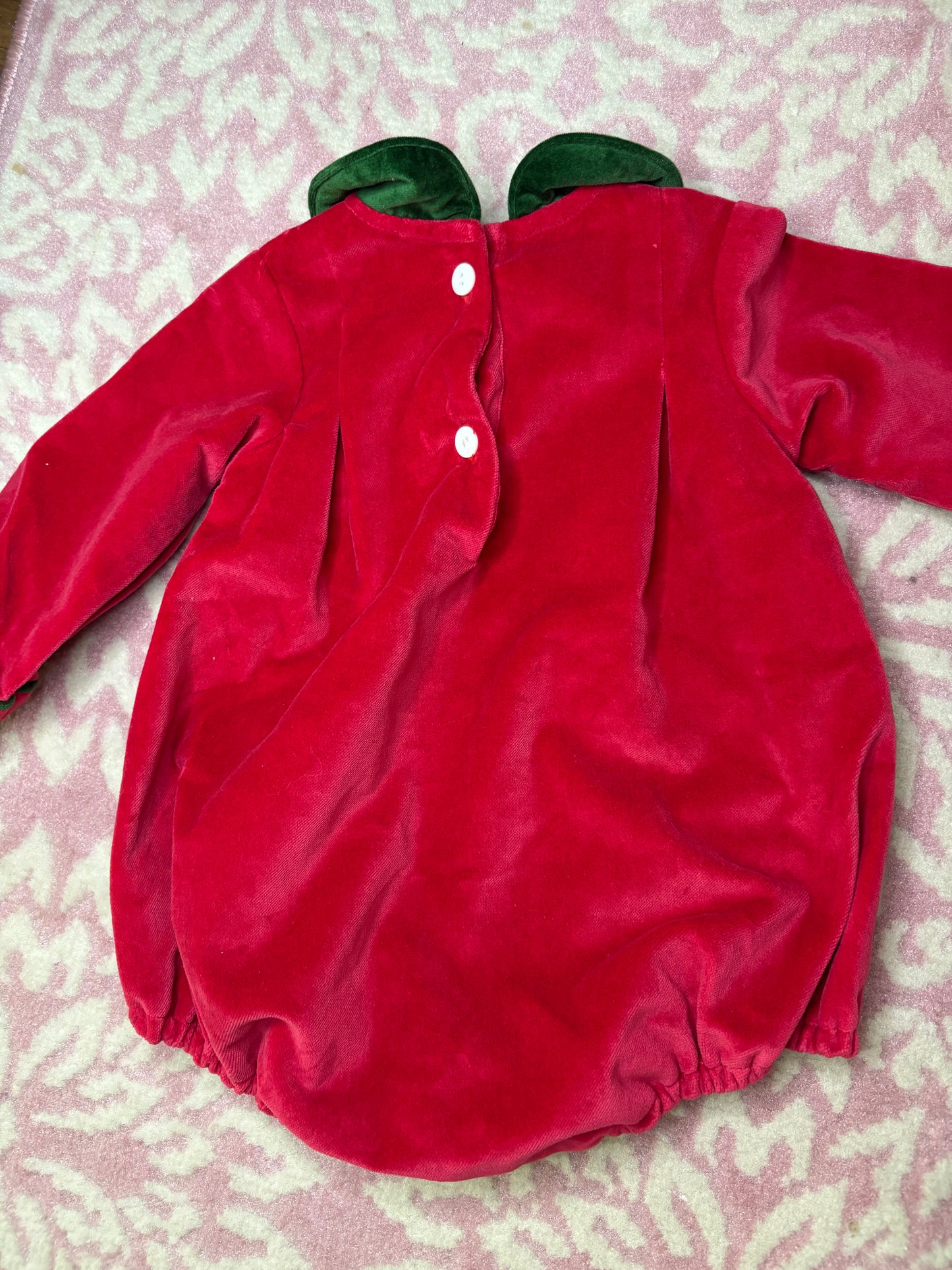 6M Jetson Cubbington Red Velvet LS Bubble with Holly Ribbon