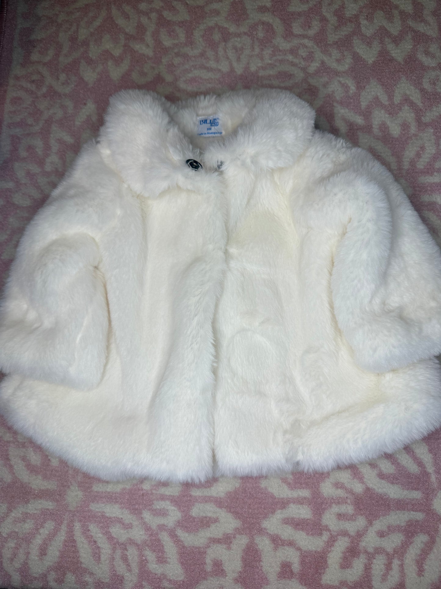 9M Luli & Me Faux Fur Cream Jacket