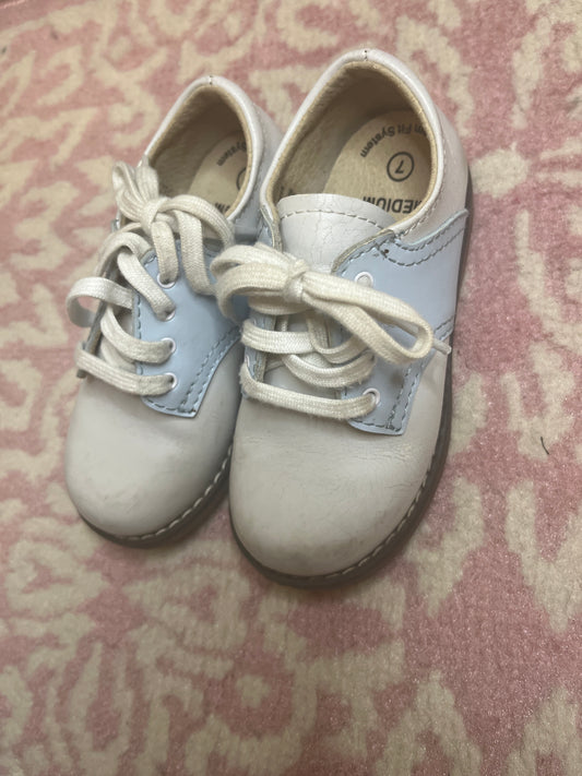 7 Footmates Light Blue Saddle Oxfords