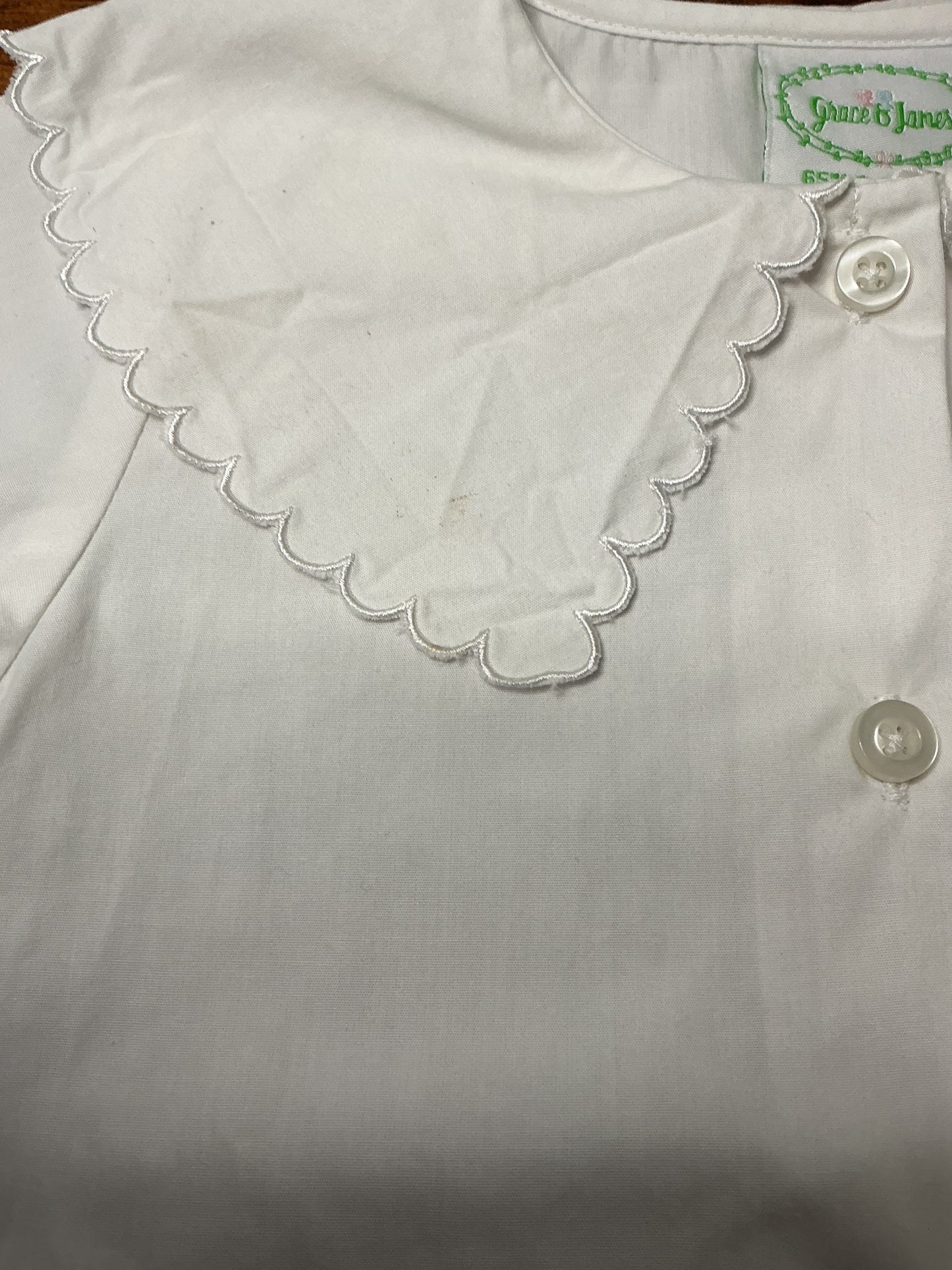 2T Grace and James Scalloped Blouse and  Sailboat Shorts