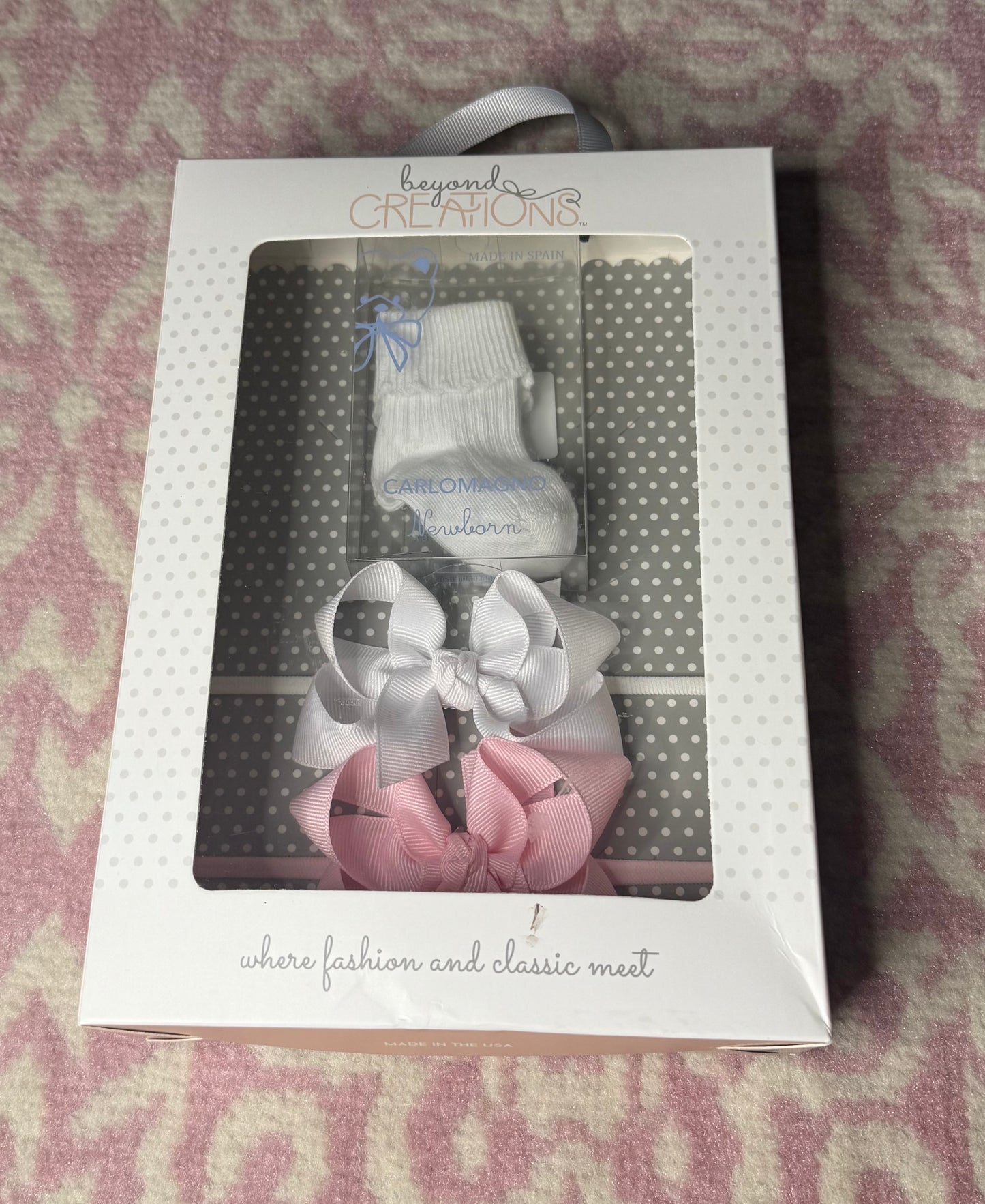 Beyond Creations Bow Bundle + Socks Box