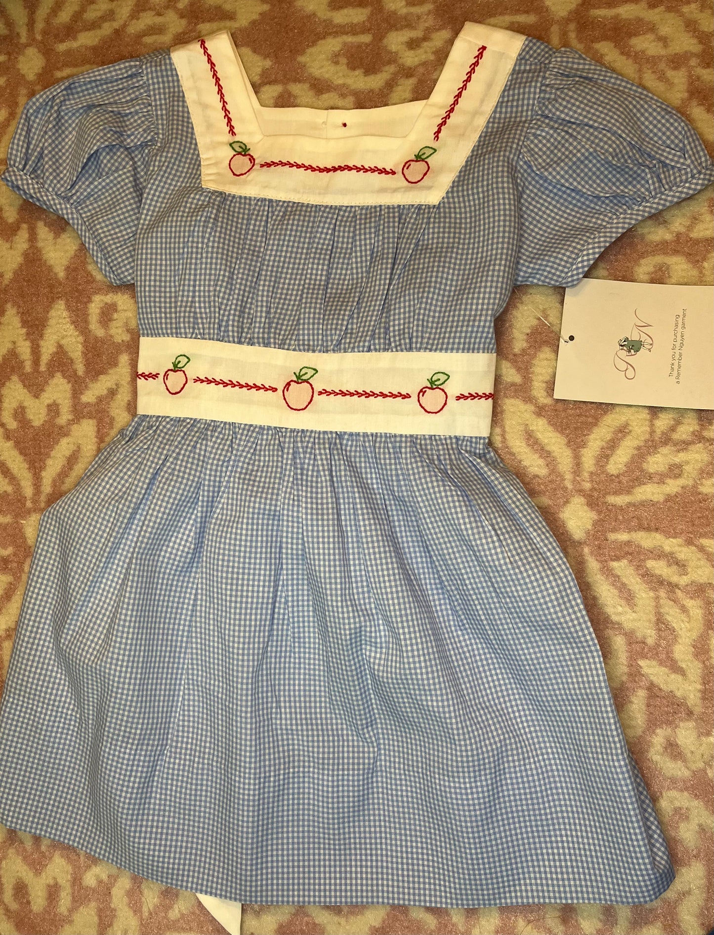 Sz 2T Remember Nguyen Dallas Dress in Apple