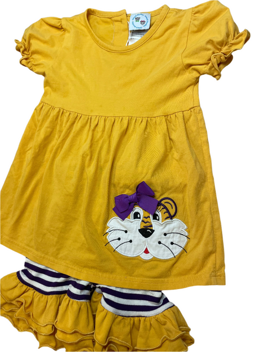 Sz 3 Smock Monkey LSU Tiger w/ Bow short set