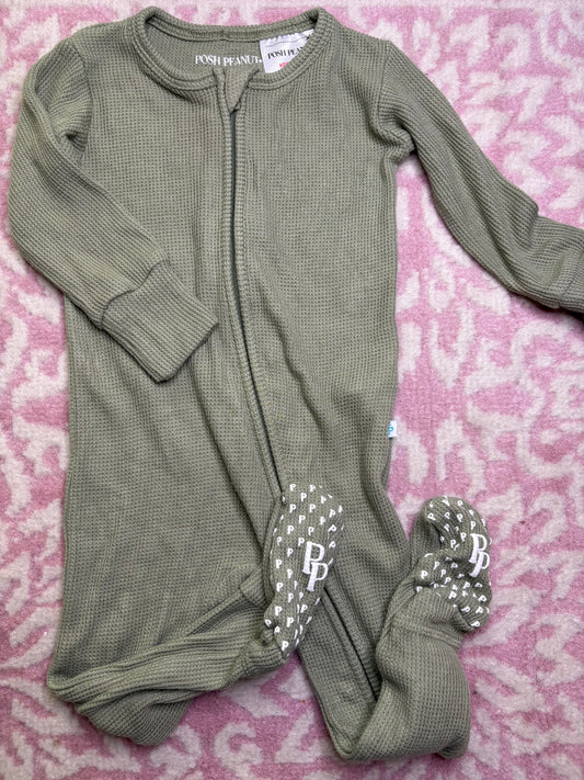 12-18M Posh Peanut Waffle Sleeper
