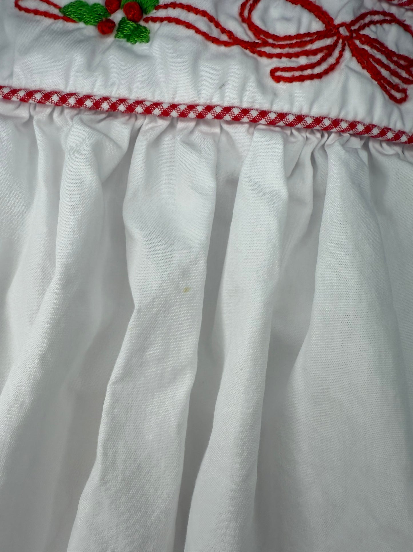 Sz 6 Busy Bee Smocks Christmas Bow Dress