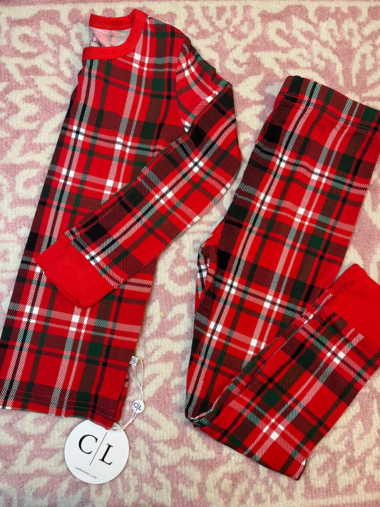 Sz 9/10 Caden Lane Tartan Red Pajama Set