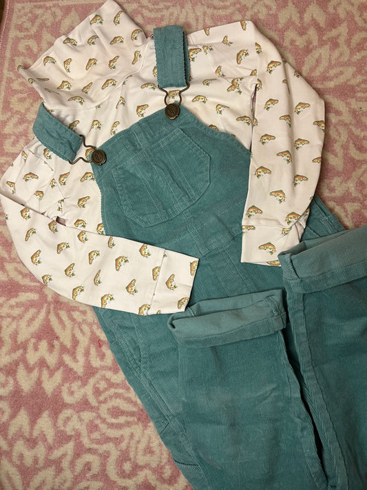 Sz 8 Little English Trout Turtleneck with a Sz 6 Little English Corduroy Overall