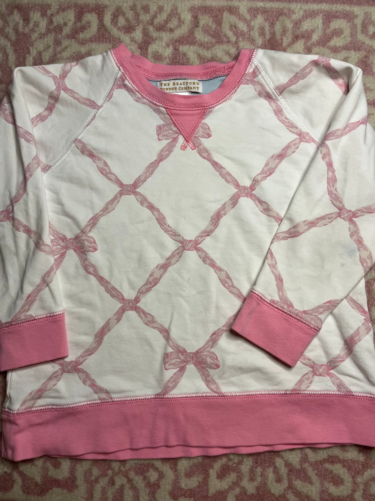 Sz 7 TBBC Cassidy Crewneck in Belle Meade Bow with Hamptons Hot Pink