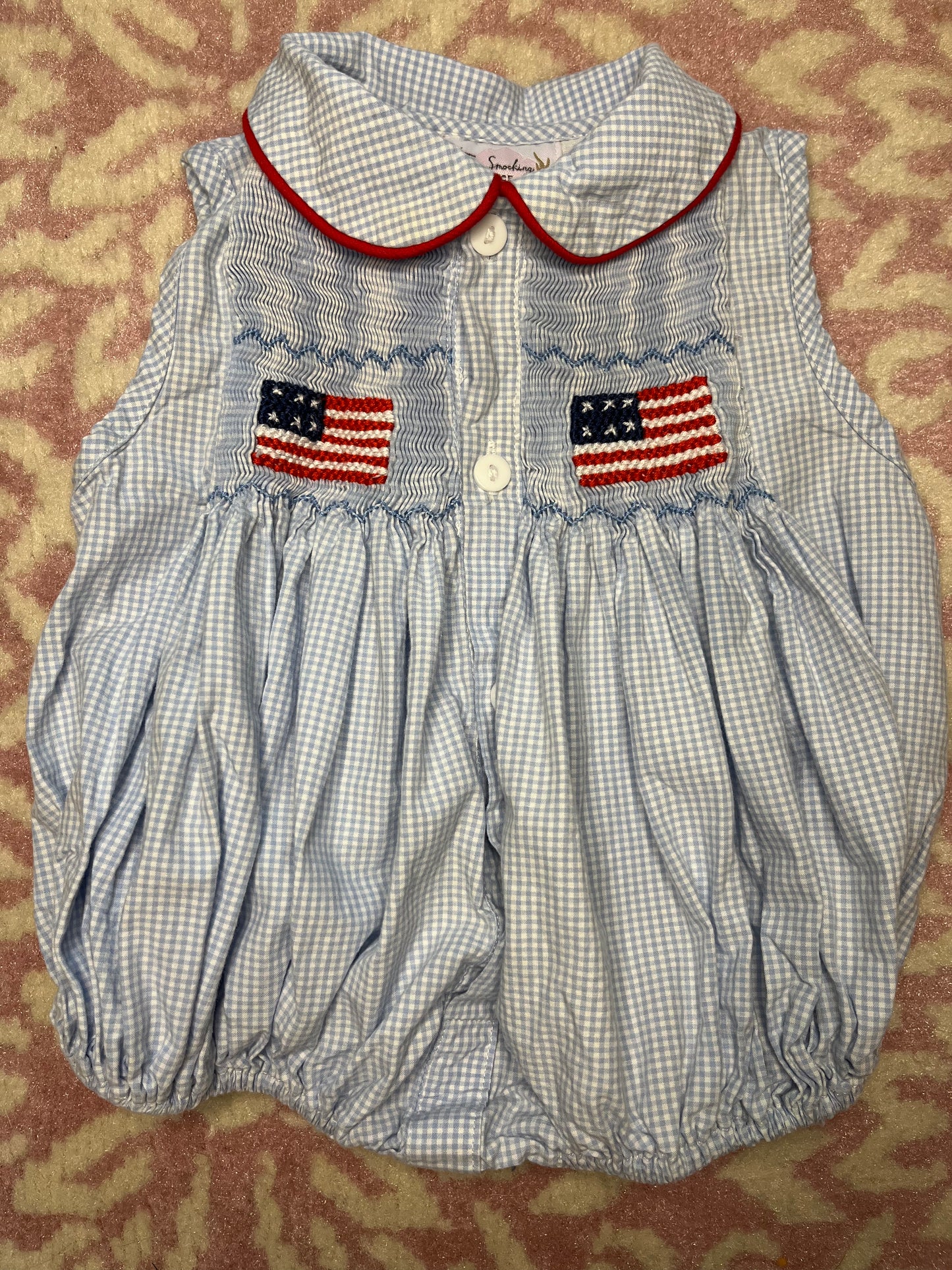 Sz 3M The Smocking Place American Flag Smocked Bubble