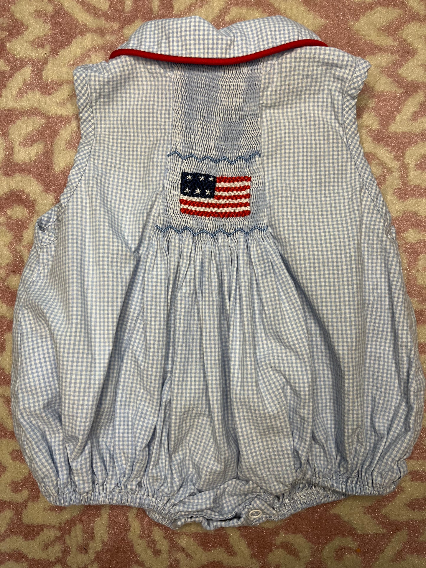 Sz 3M The Smocking Place American Flag Smocked Bubble